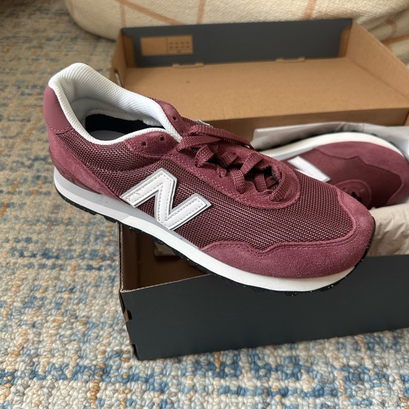 New Balance Maroon and White Sneakers - Picture 5 of 8